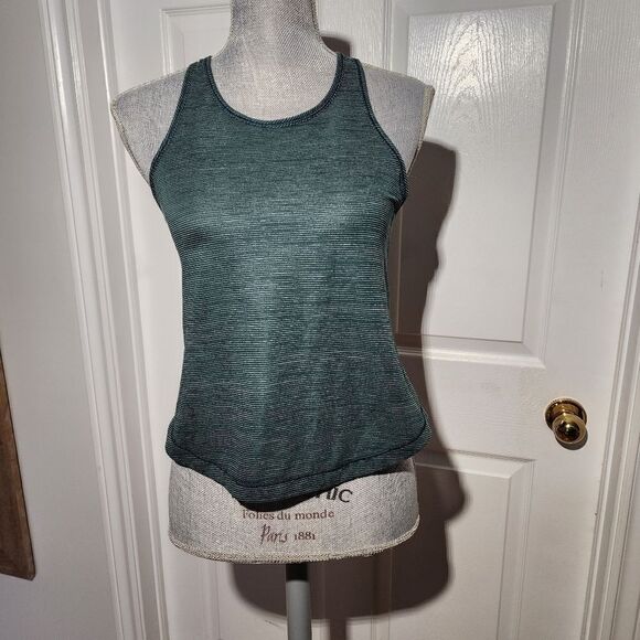 LULULEMON singlet   - Picture 1 of 3